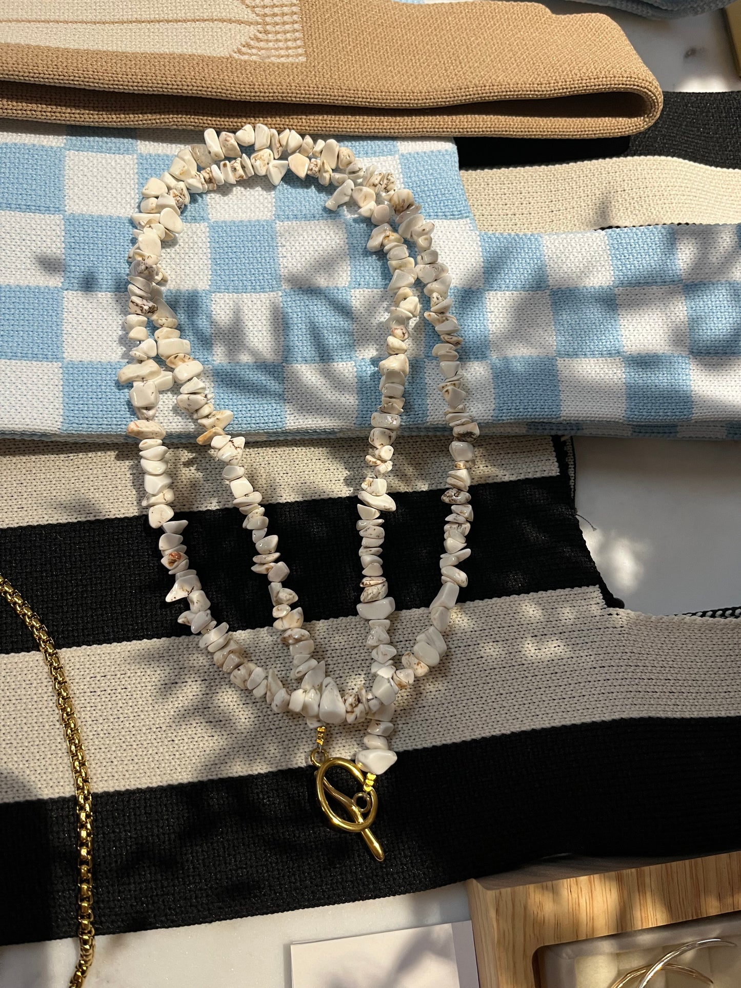 Switch Stone Beaded Necklace