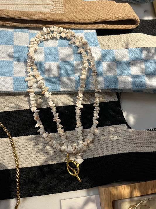 Switch Stone Beaded Necklace